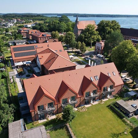 Seehotel Zarrentin Zarrentin am Schaalsee Exterior photo
